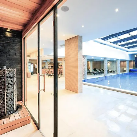 предела 2 Апартхотел 3*