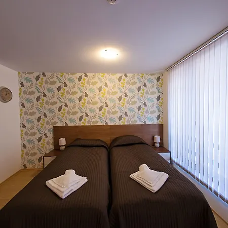 предела 2 Апартхотел